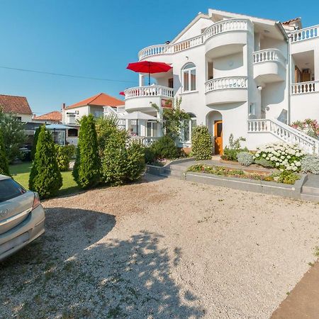 Apartments Lipic Vodice Buitenkant foto
