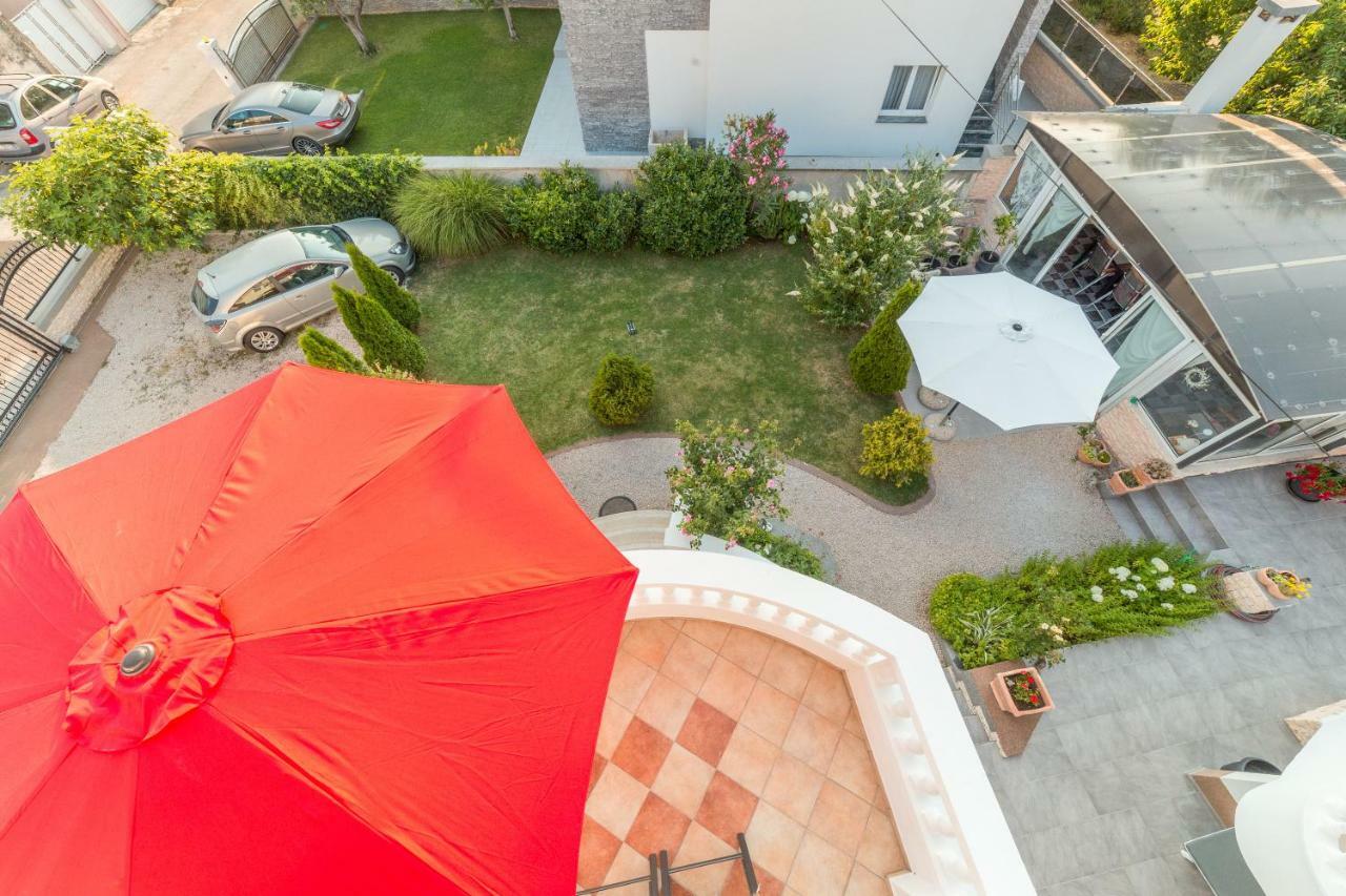 Apartments Lipic Vodice Buitenkant foto
