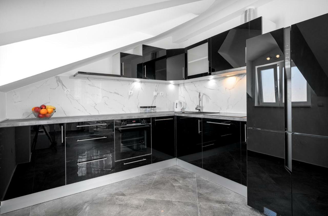 Apartments Lipic Vodice Buitenkant foto